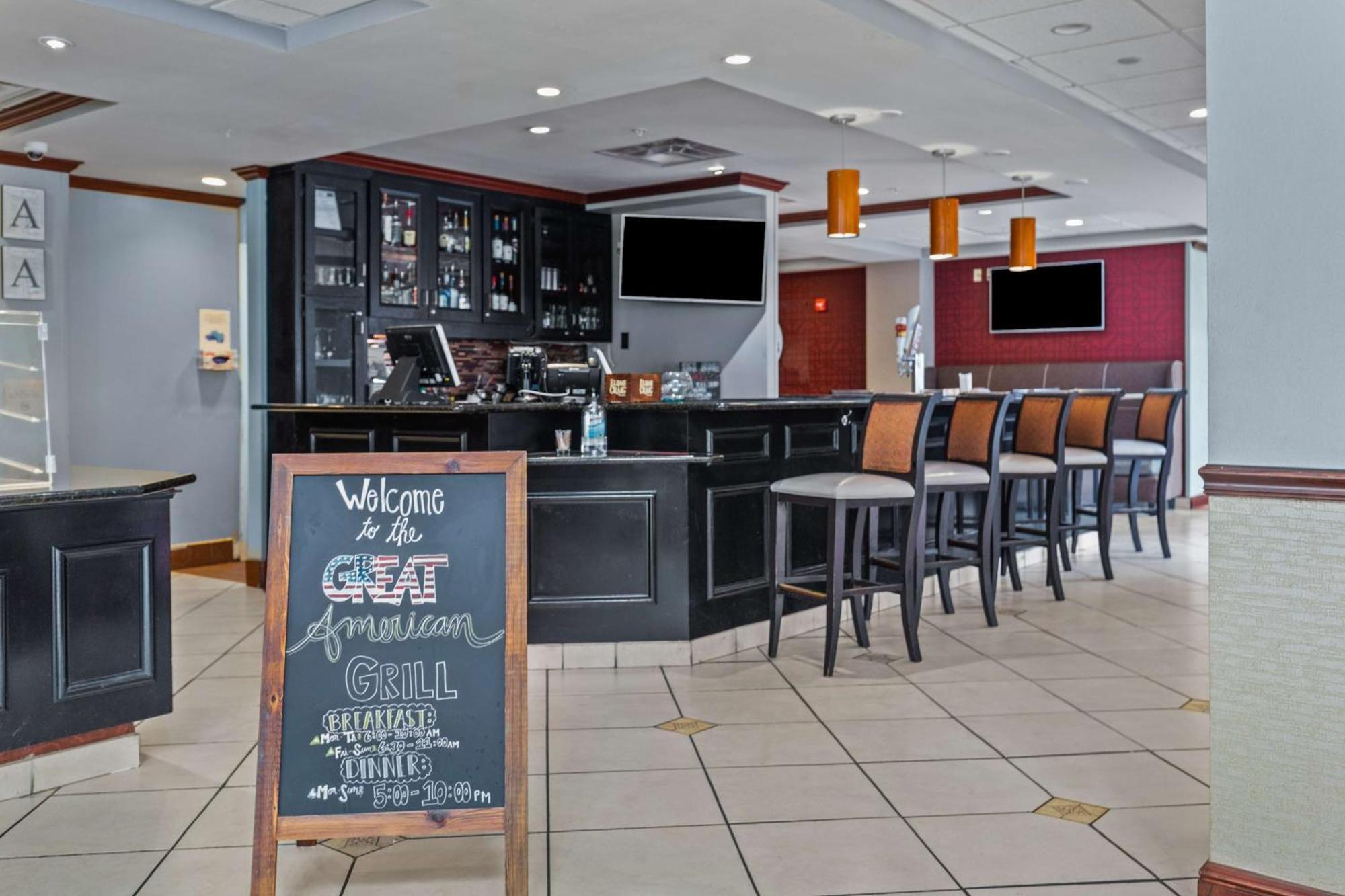 Hilton Garden Inn Starkville Zewnętrze zdjęcie