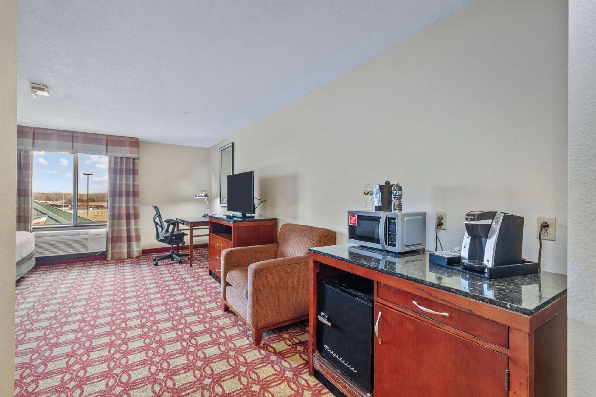 Hilton Garden Inn Starkville Zewnętrze zdjęcie