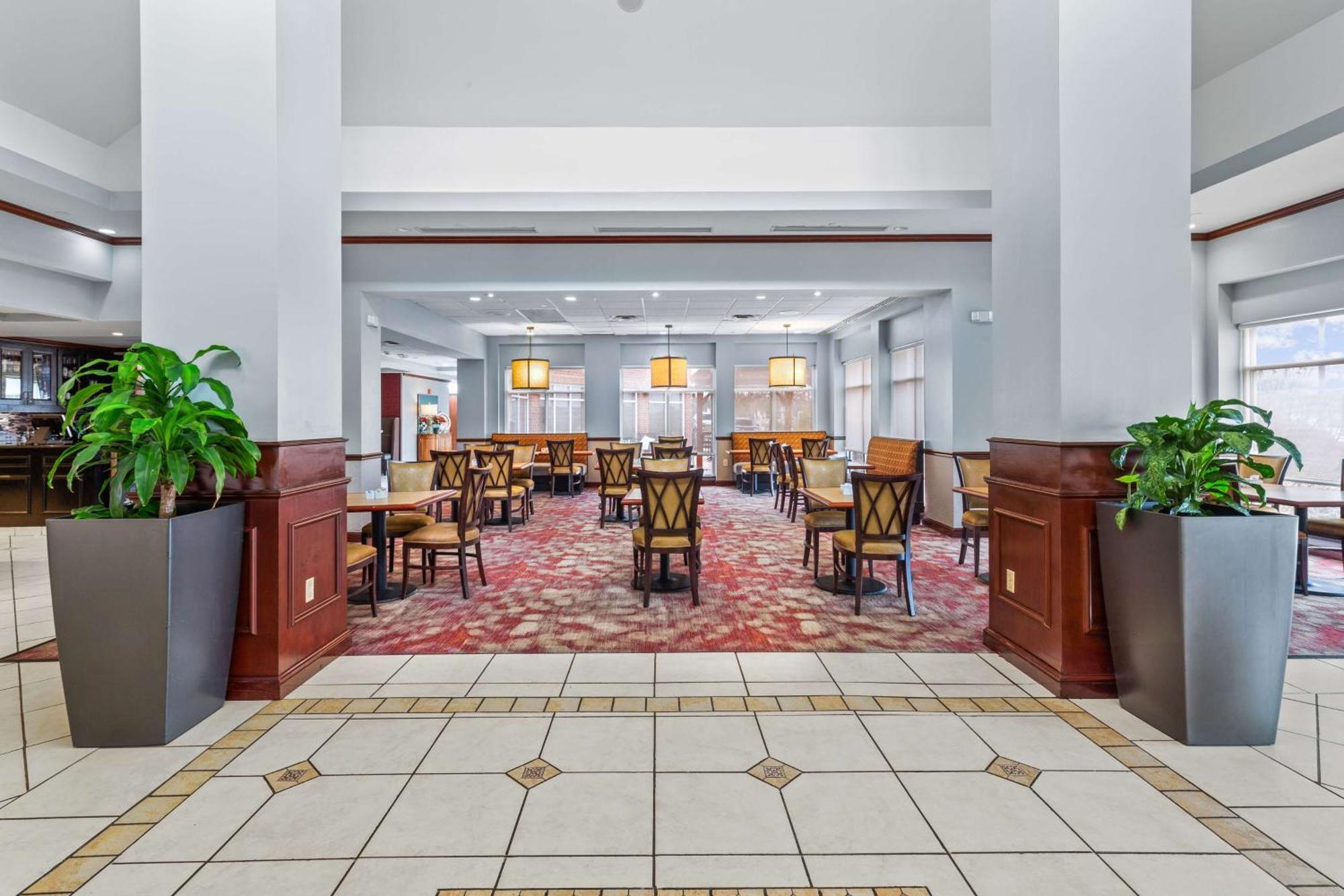 Hilton Garden Inn Starkville Zewnętrze zdjęcie