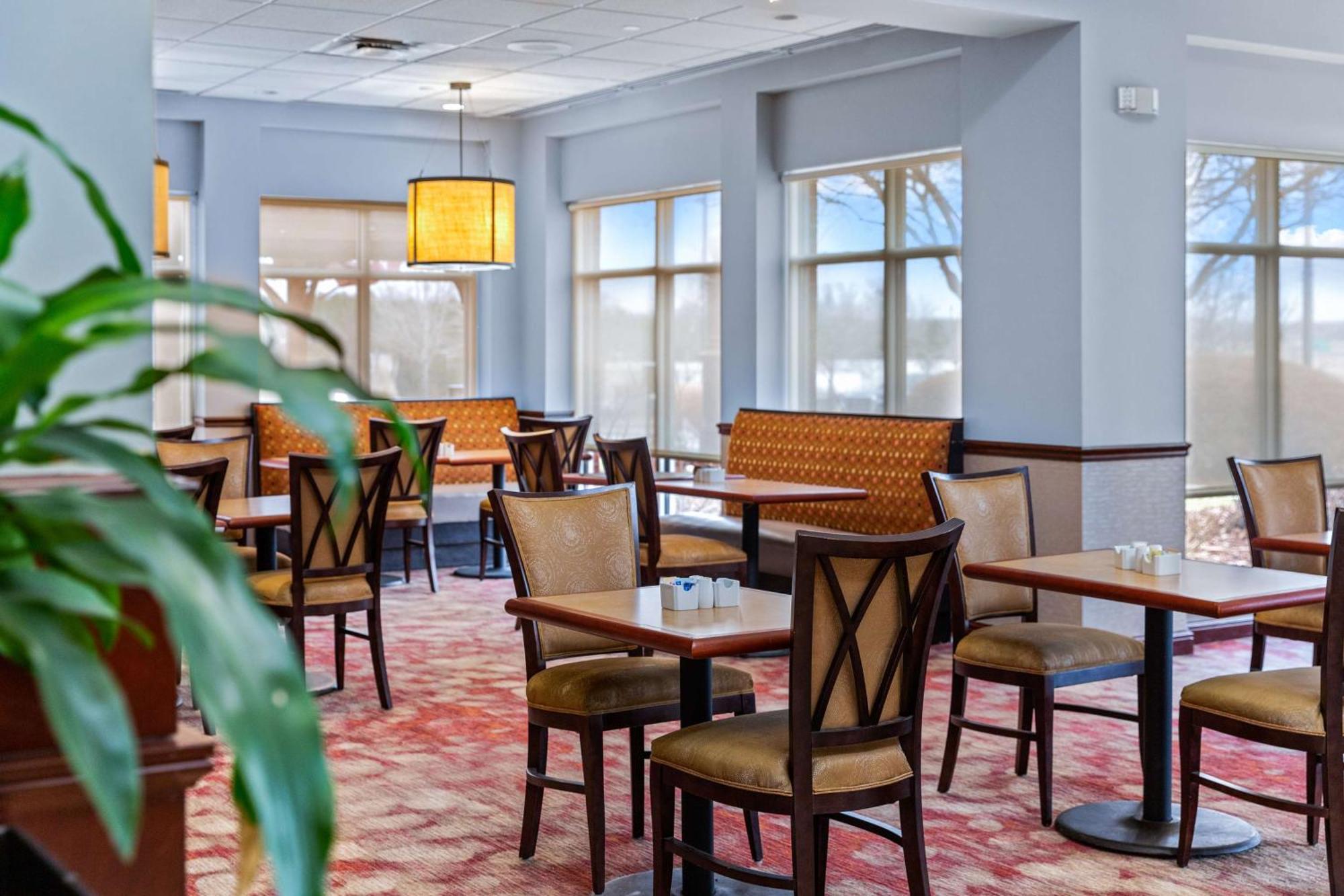 Hilton Garden Inn Starkville Zewnętrze zdjęcie