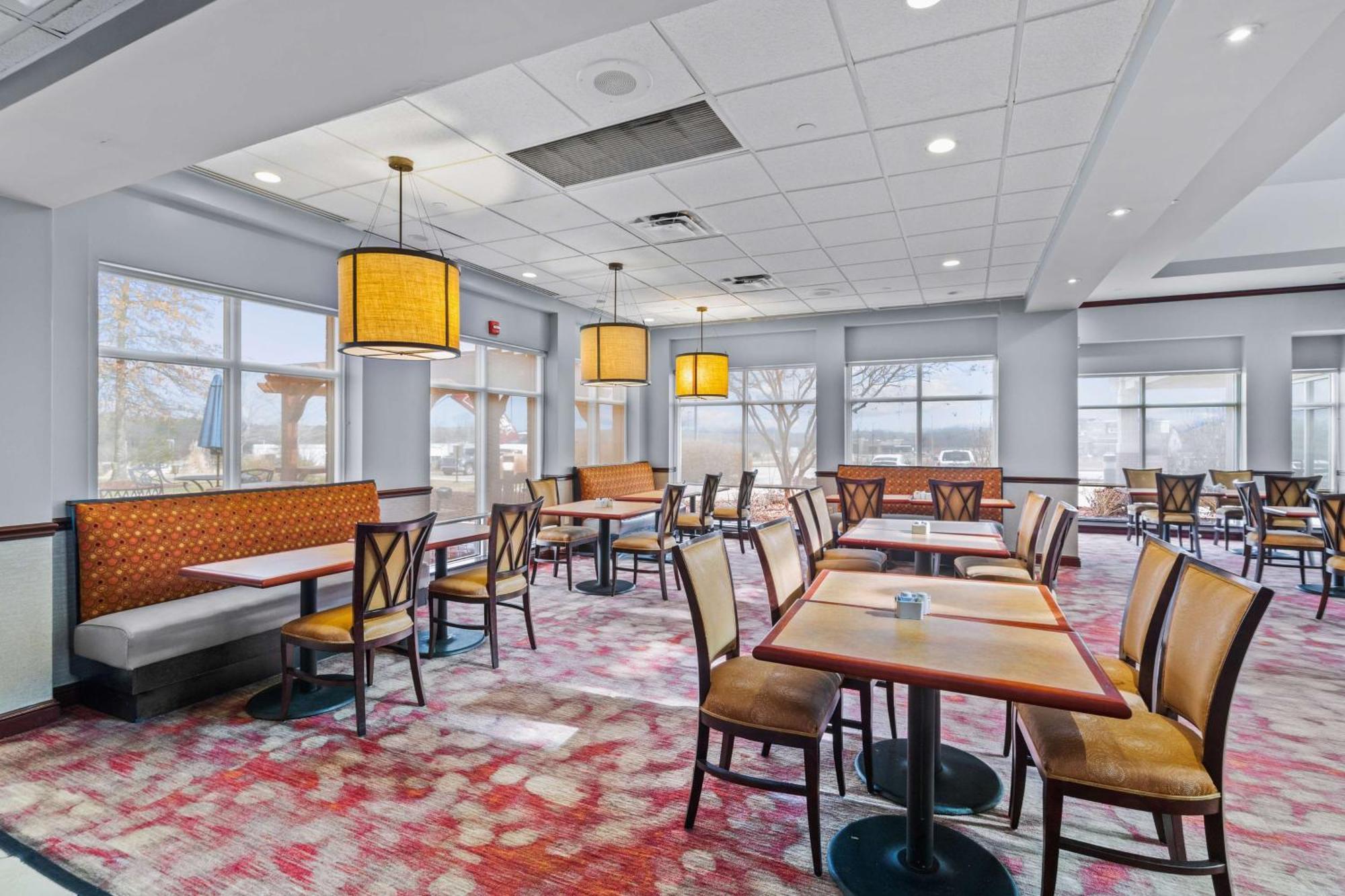Hilton Garden Inn Starkville Zewnętrze zdjęcie